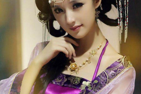 杭州足浴按摩技师：养生热潮中的黄金职业前景”